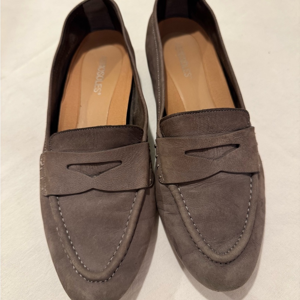 Super Soft Aerosoles Leather Taupe Flats